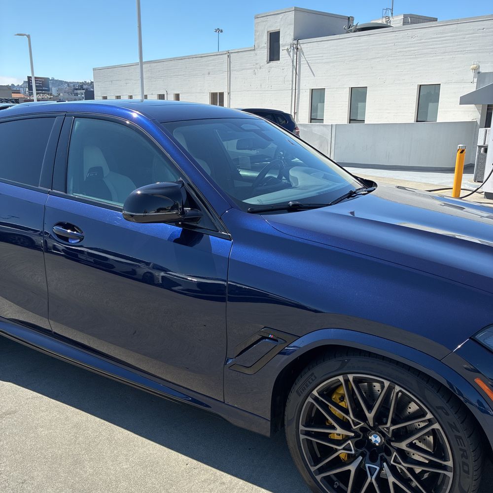 2022 BMW X6 M