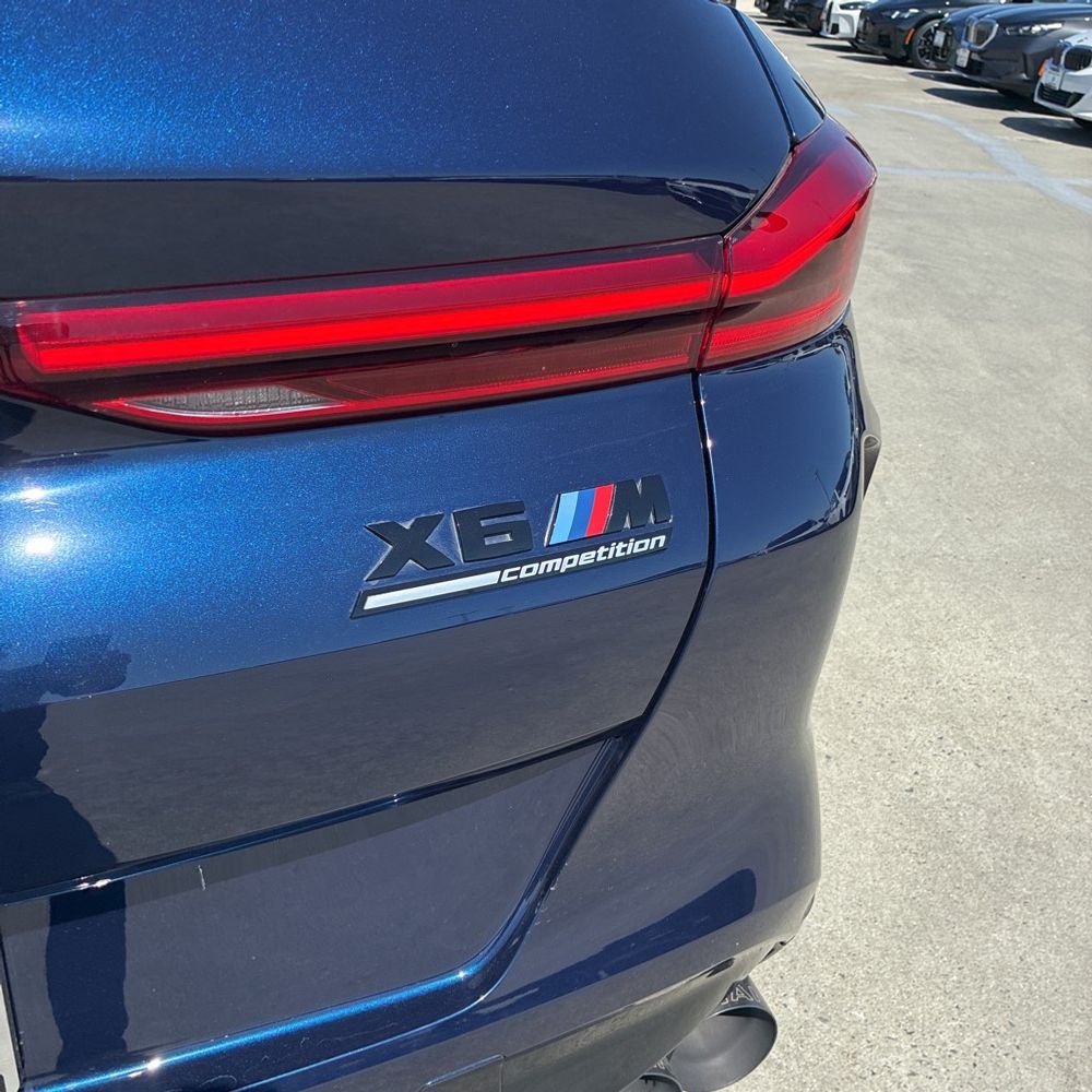 2022 BMW X6 M