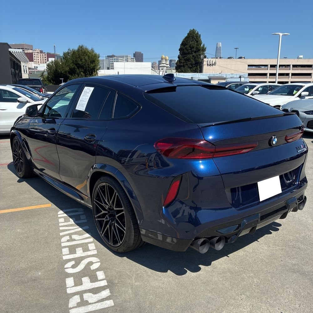 2022 BMW X6 M