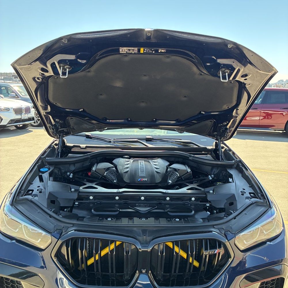 2022 BMW X6 M