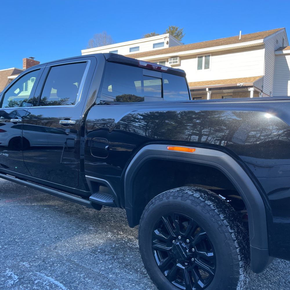 2023 GMC Sierra 3500HD Denali