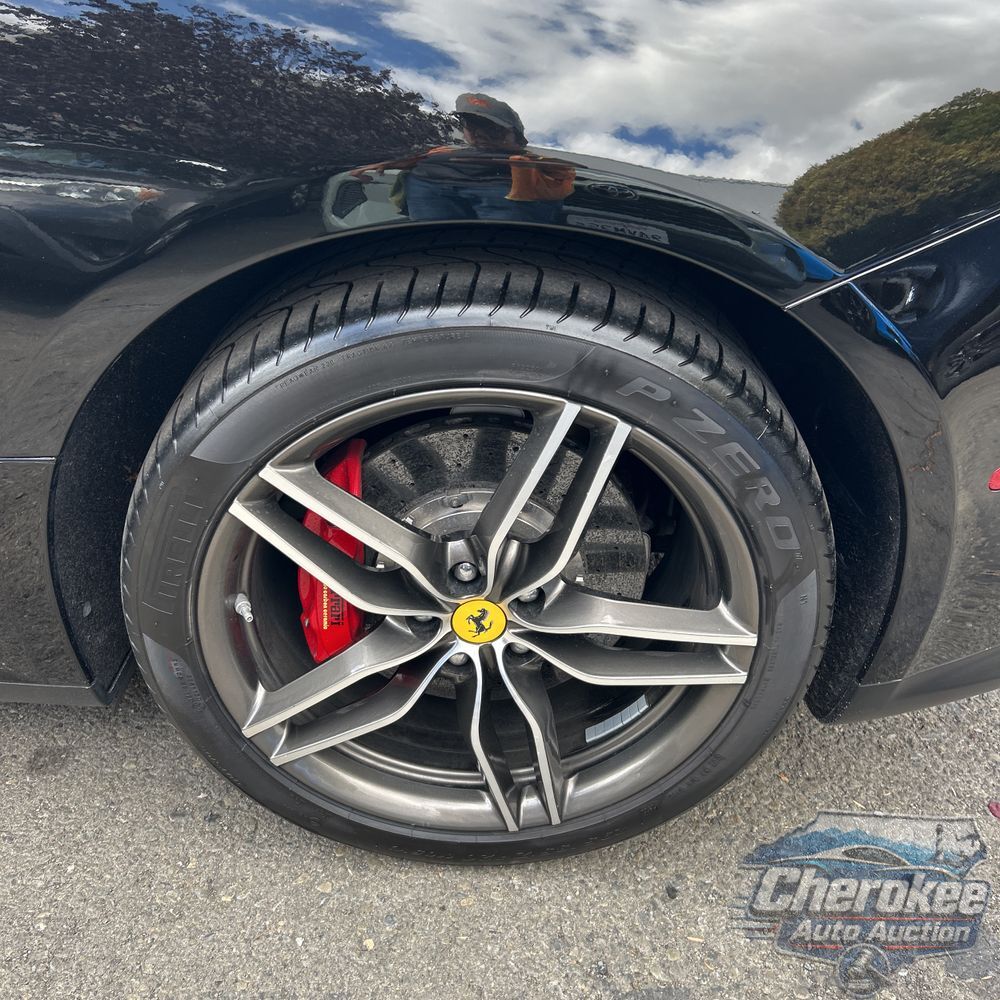 2012 Ferrari FF Base