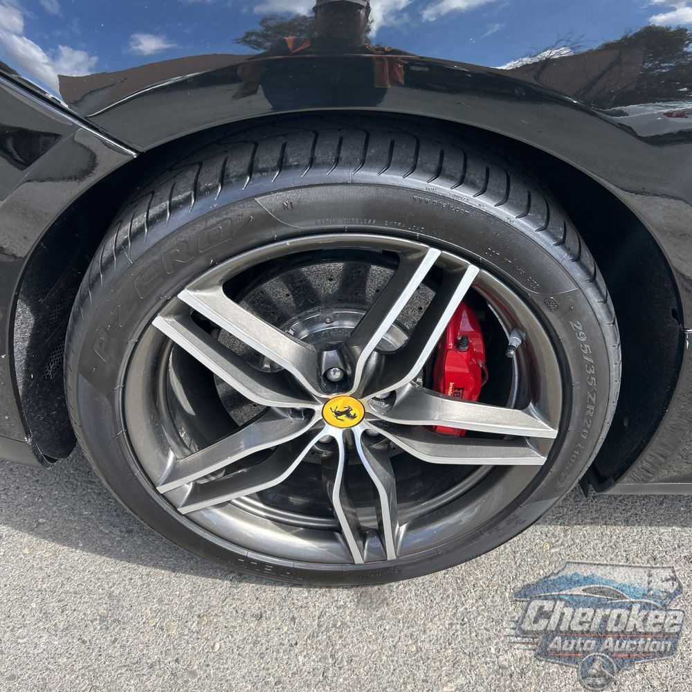 2012 Ferrari FF Base