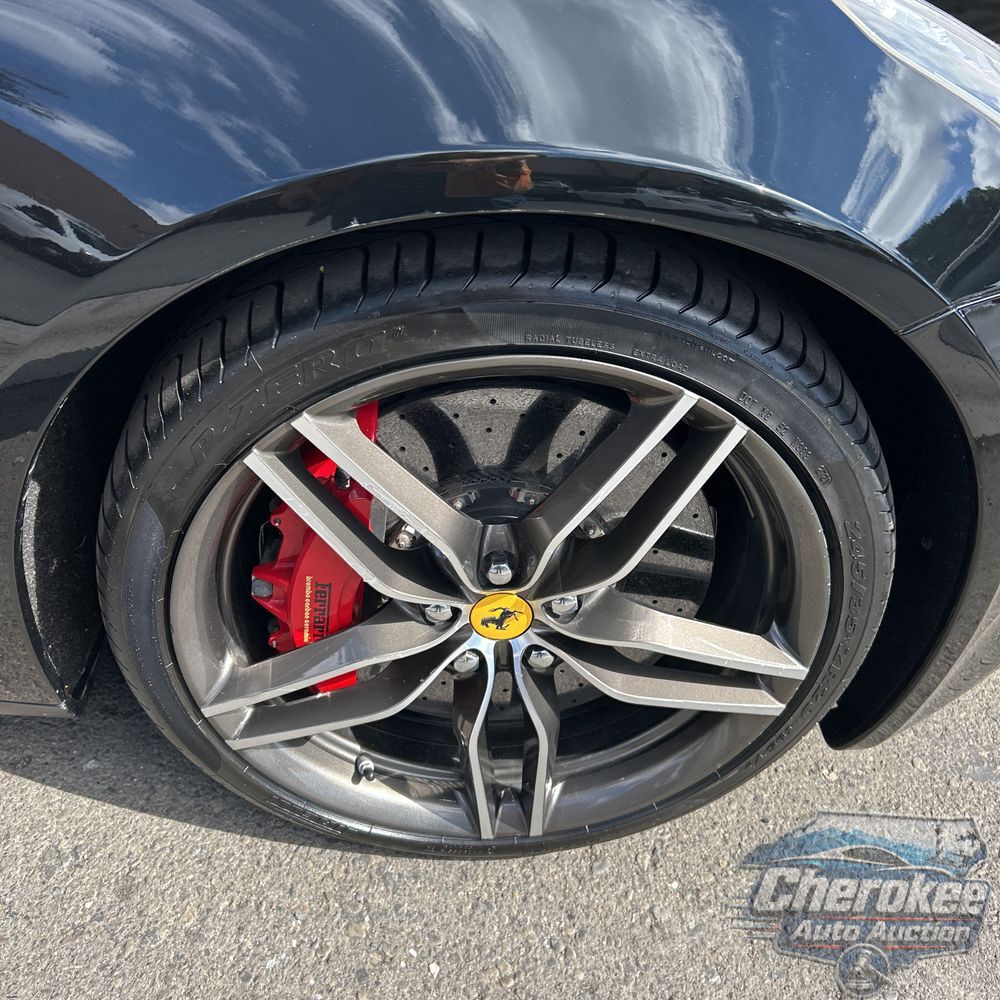2012 Ferrari FF Base