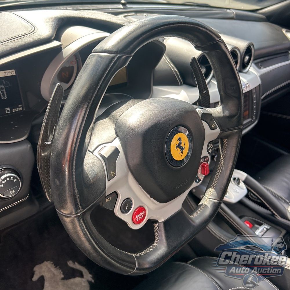 2012 Ferrari FF Base