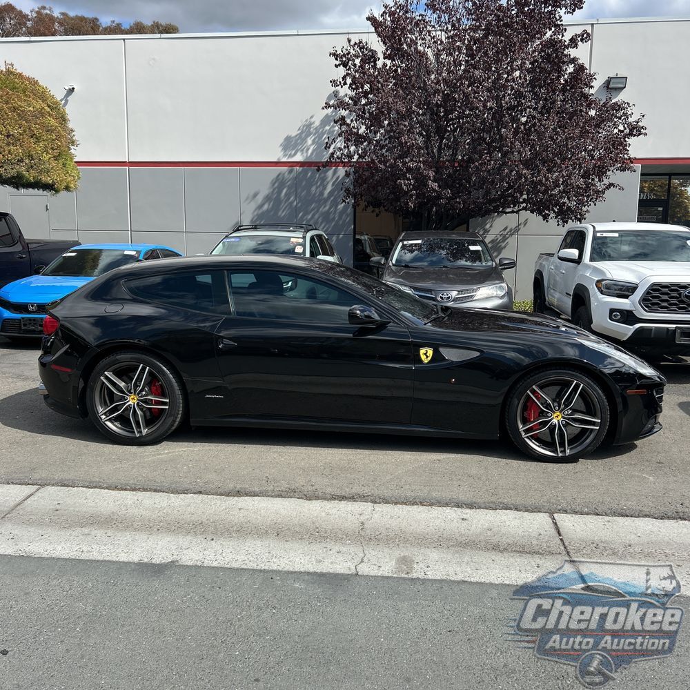 2012 Ferrari FF Base