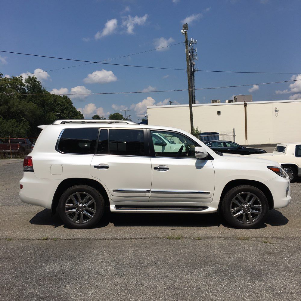 2015 Lexus LX 570
