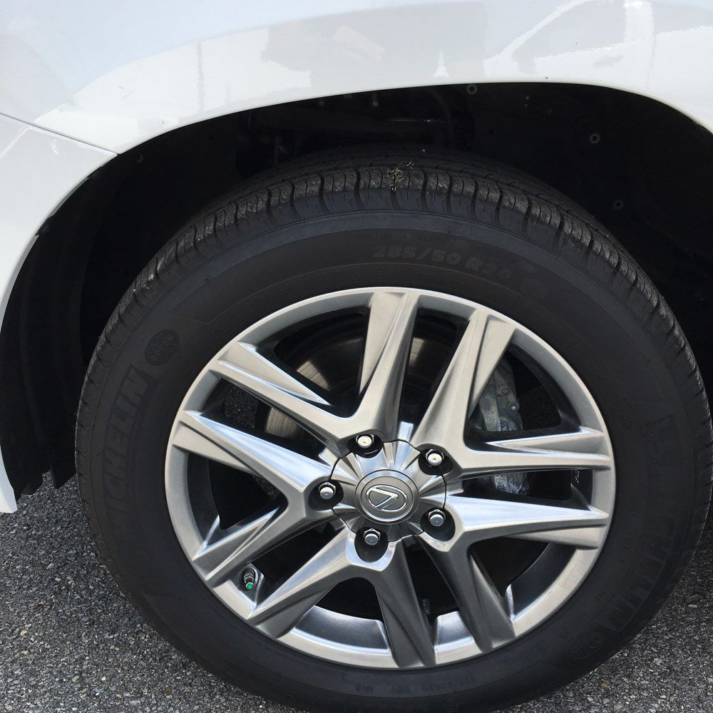 2015 Lexus LX 570