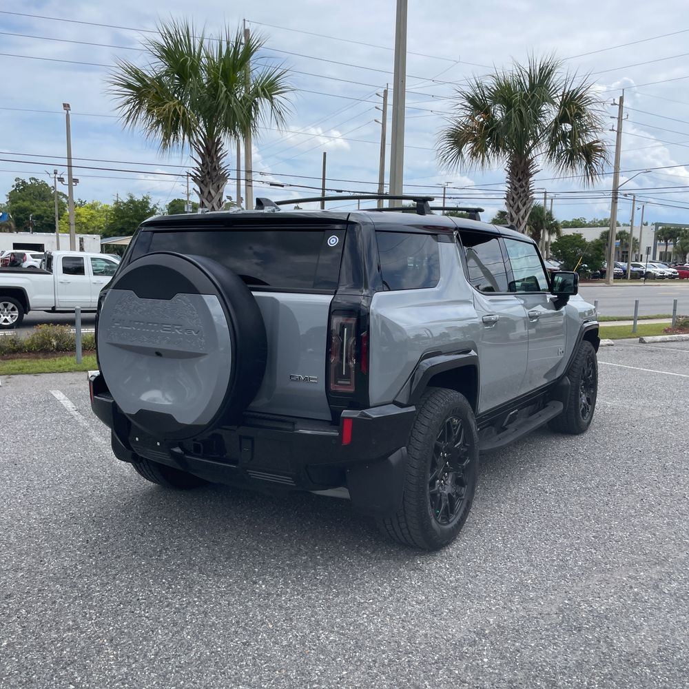 2024 GMC HUMMER EV 2X