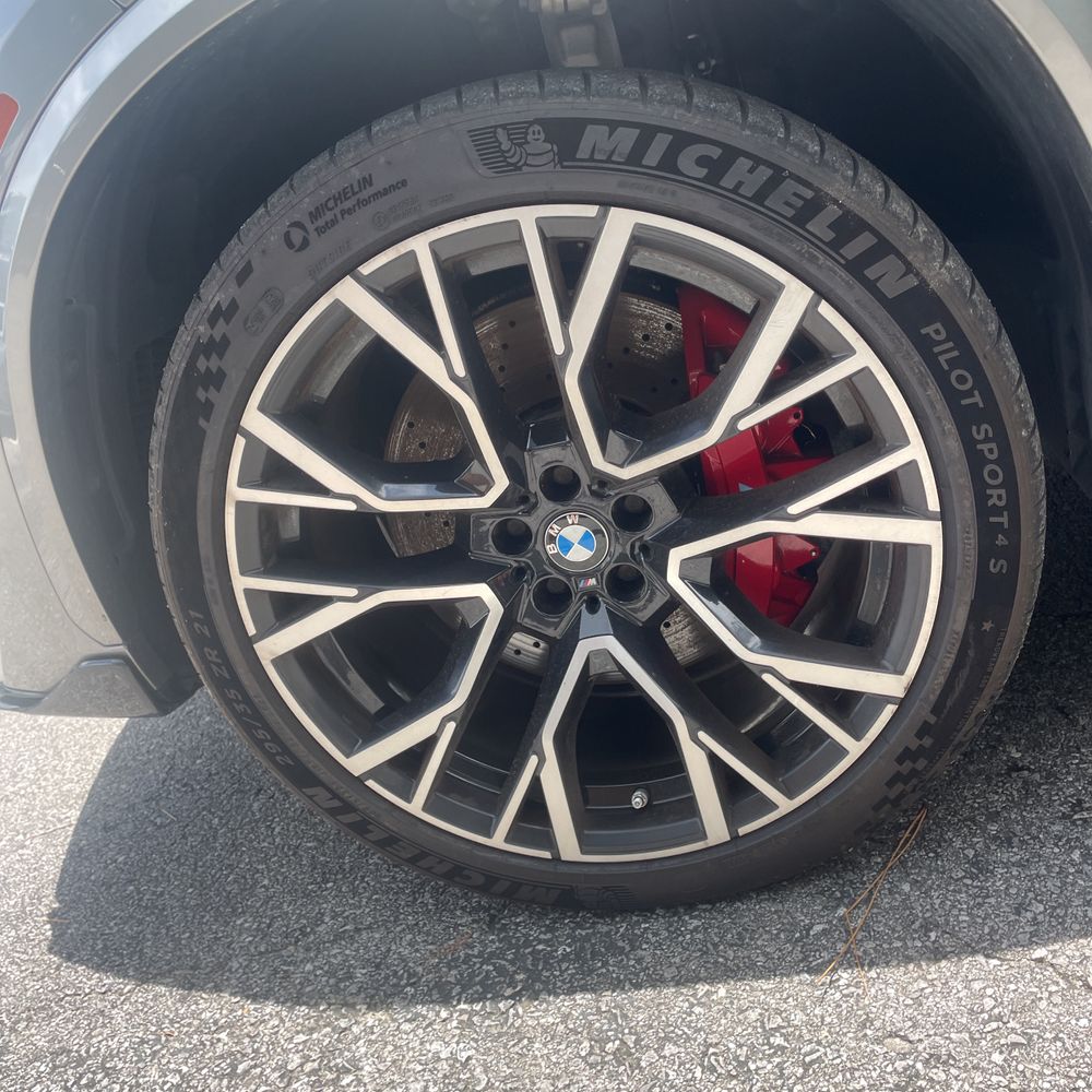 2022 BMW X5 M