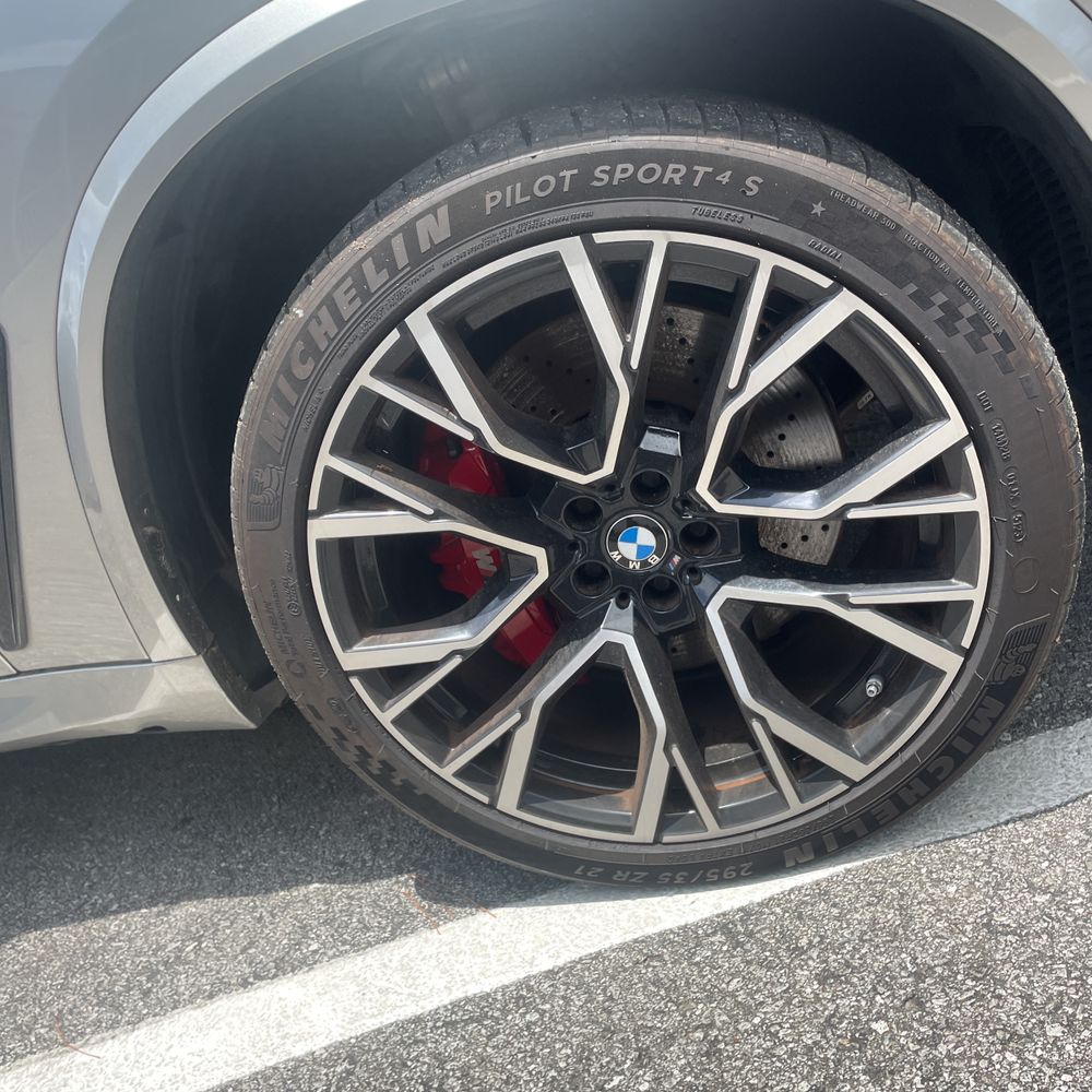 2022 BMW X5 M