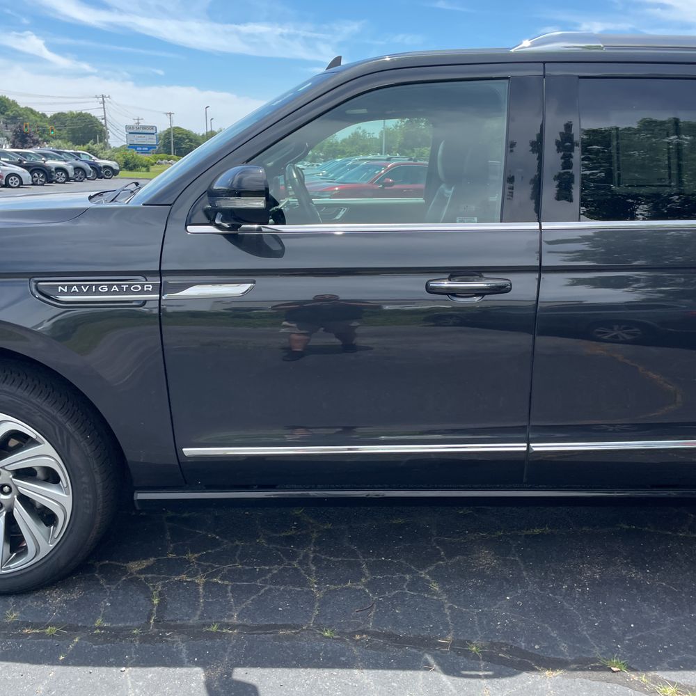 2022 Lincoln Navigator L Reserve