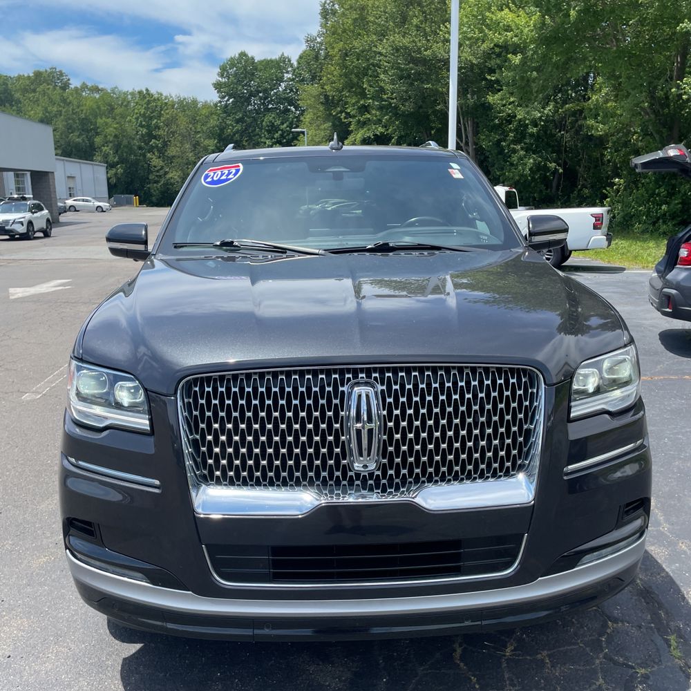 2022 Lincoln Navigator L Reserve