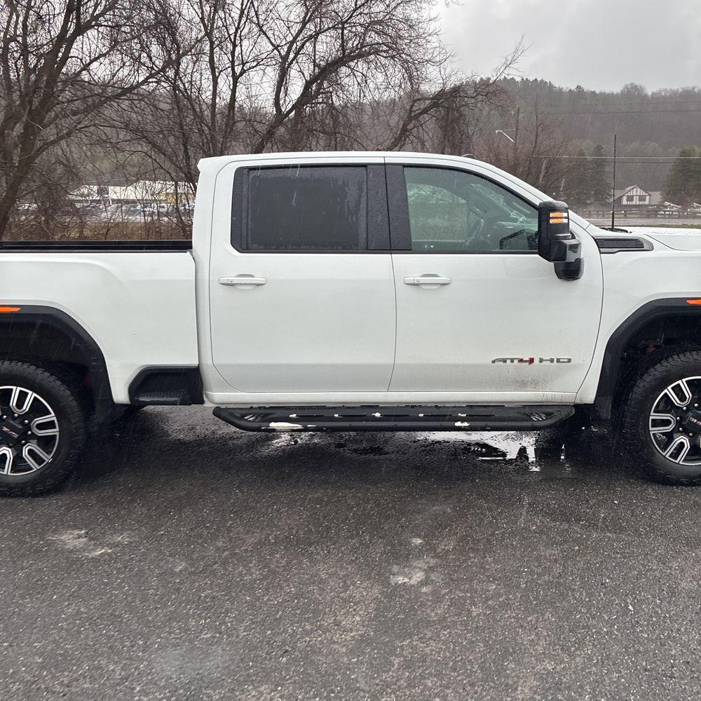 2023 GMC Sierra 2500HD AT4
