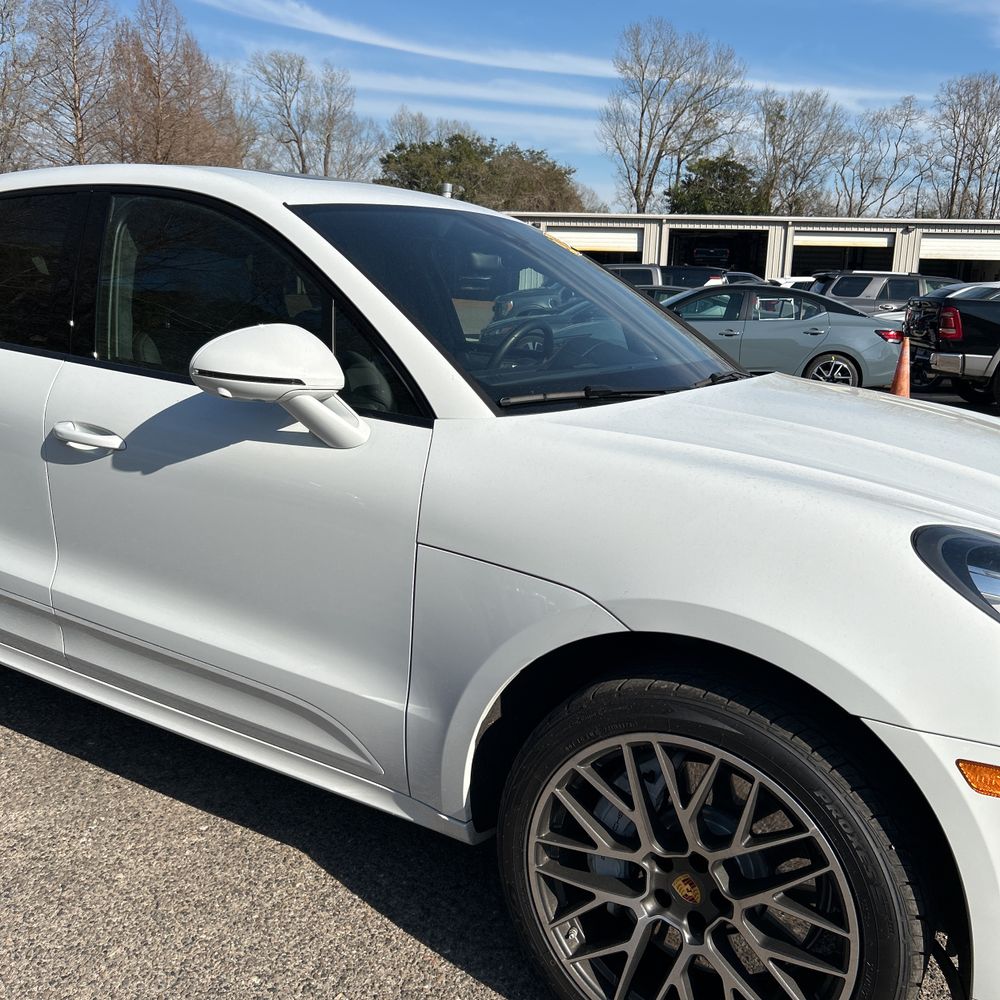 2021 Porsche Macan Turbo