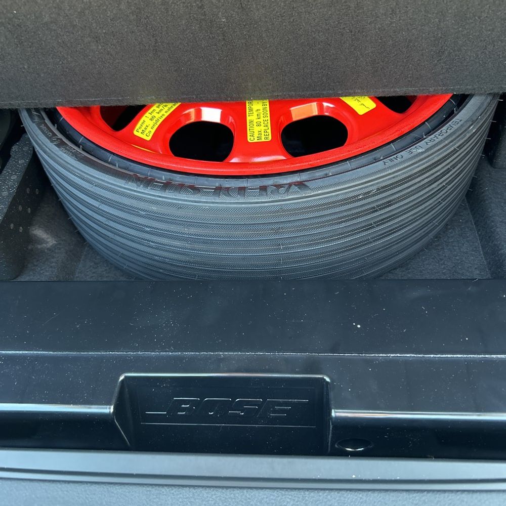 2021 Porsche Macan Turbo