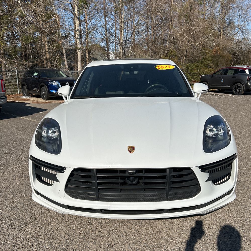 2021 Porsche Macan Turbo