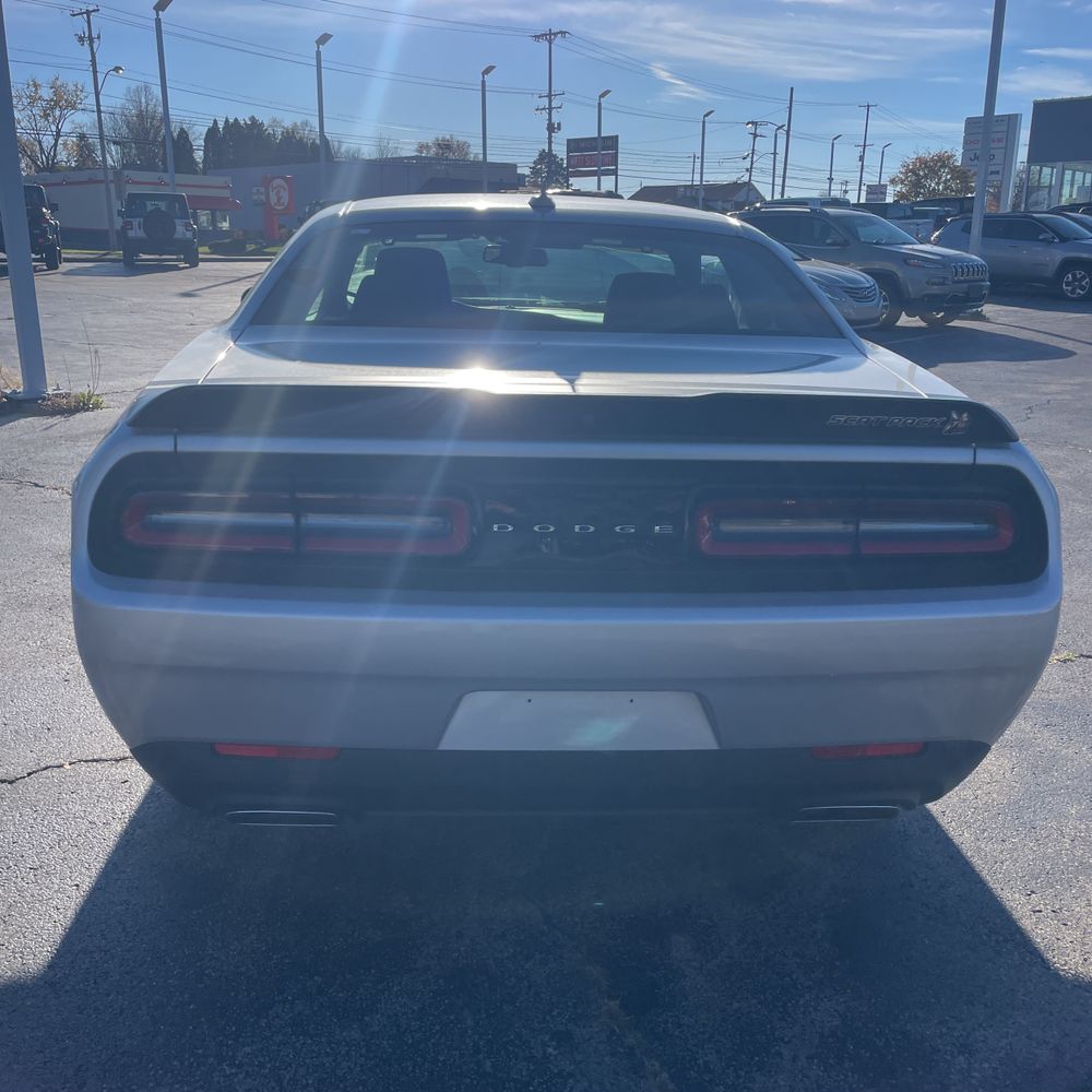 2023 Dodge Challenger R/T SCAT PACK