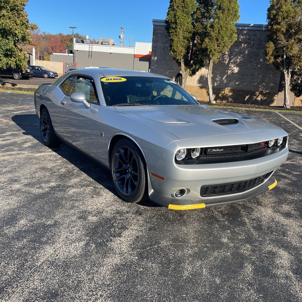2023 Dodge Challenger R/T SCAT PACK