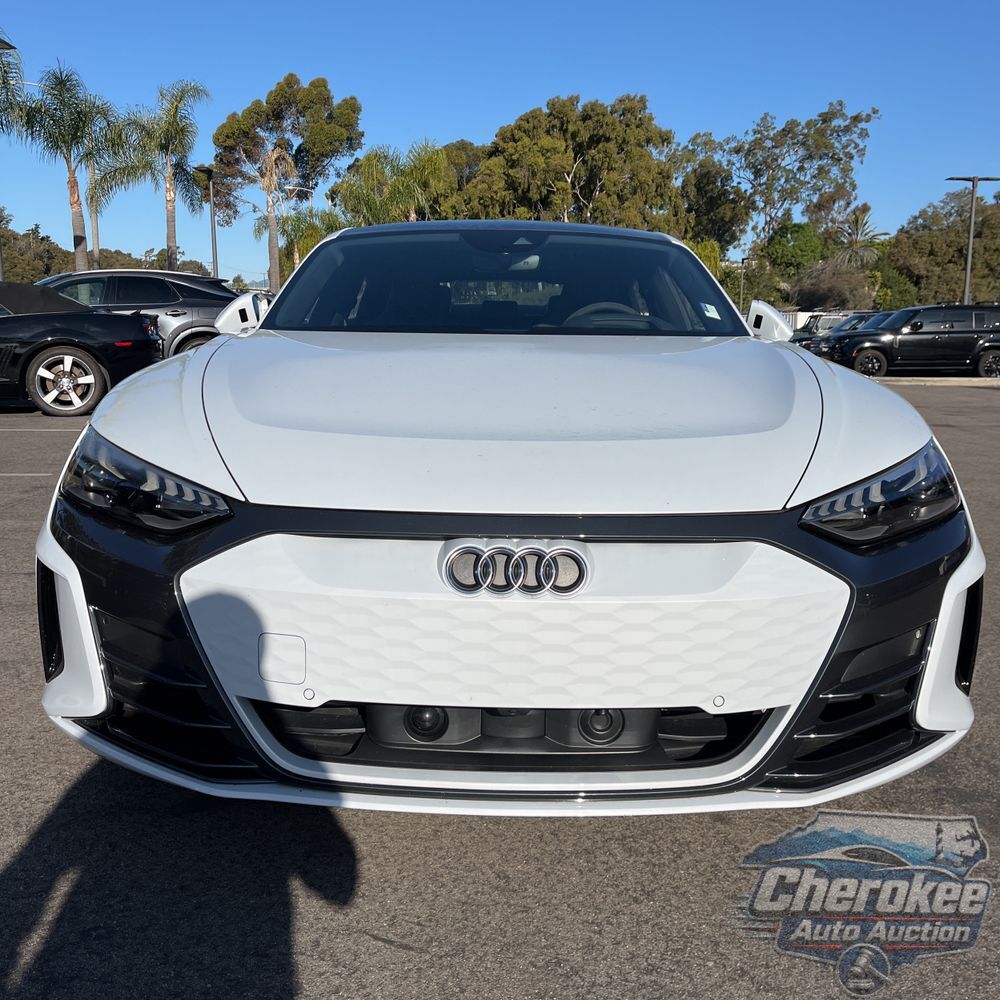 2023 Audi e-tron GT Prestige