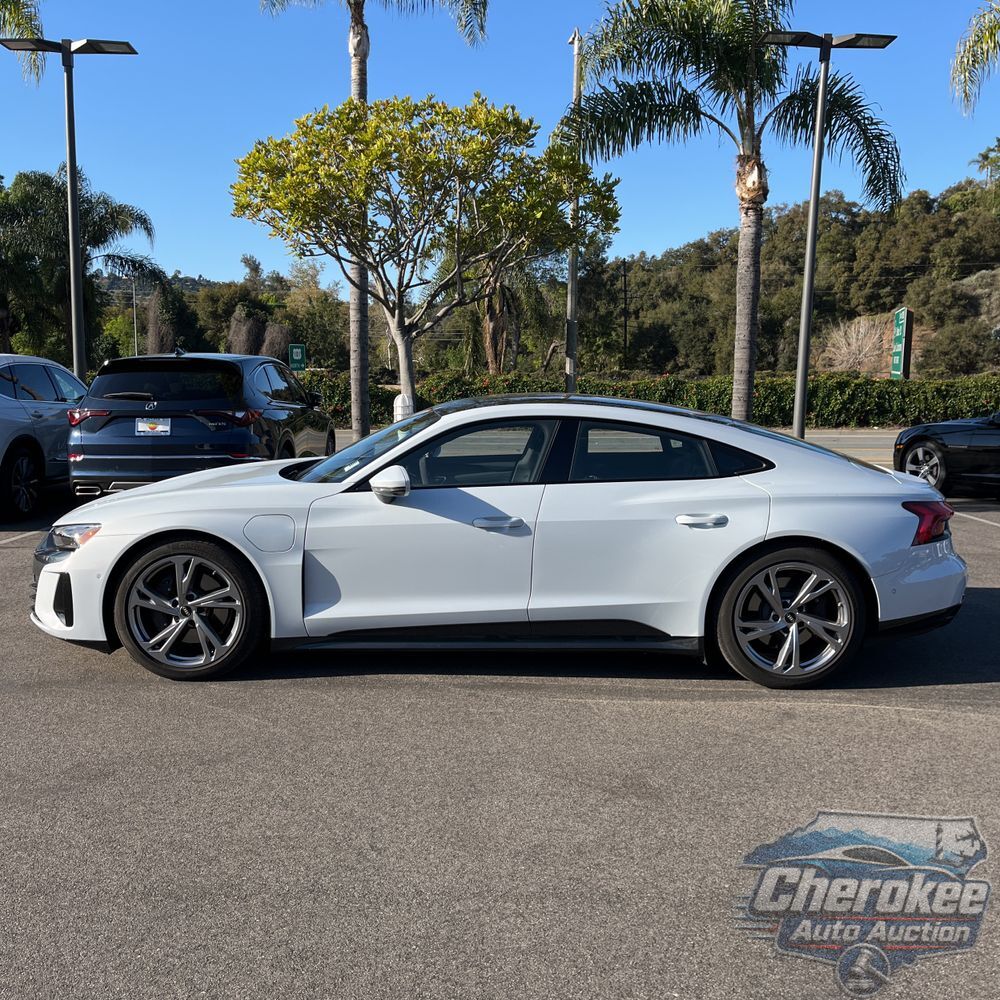 2023 Audi e-tron GT Prestige
