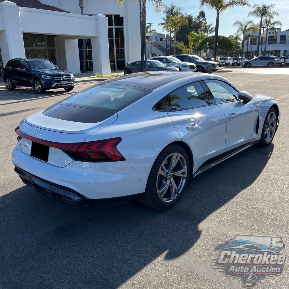 2023 Audi e-tron GT Prestige