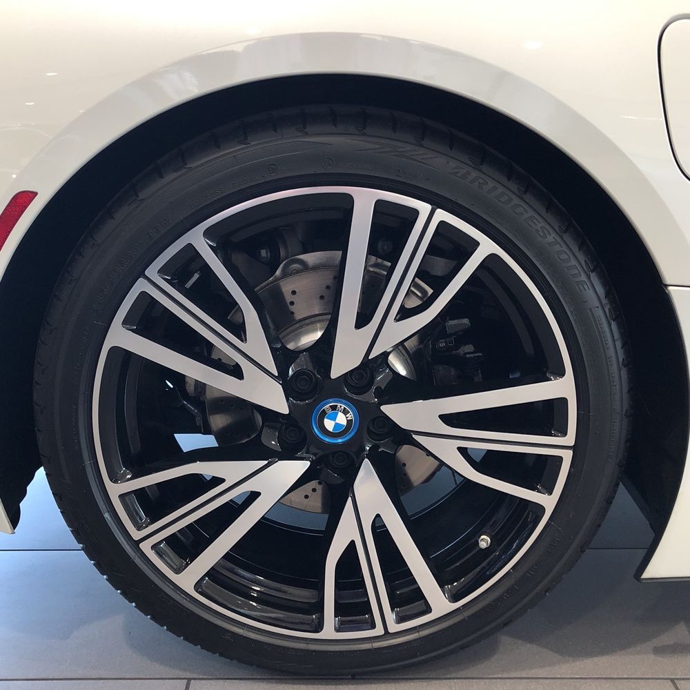 2015 BMW i8