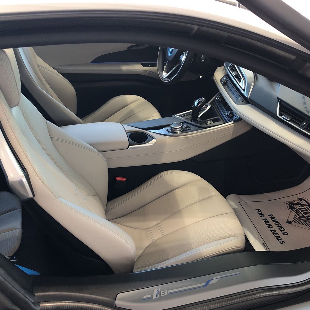 2015 BMW i8