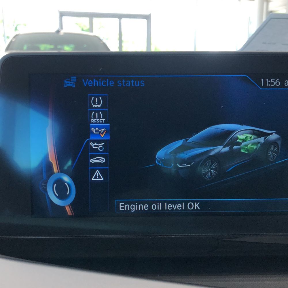 2015 BMW i8