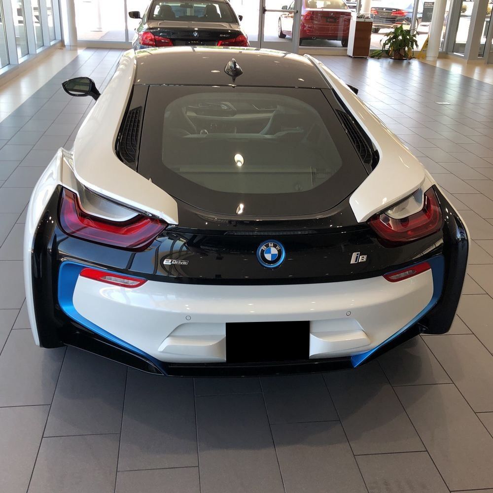 2015 BMW i8