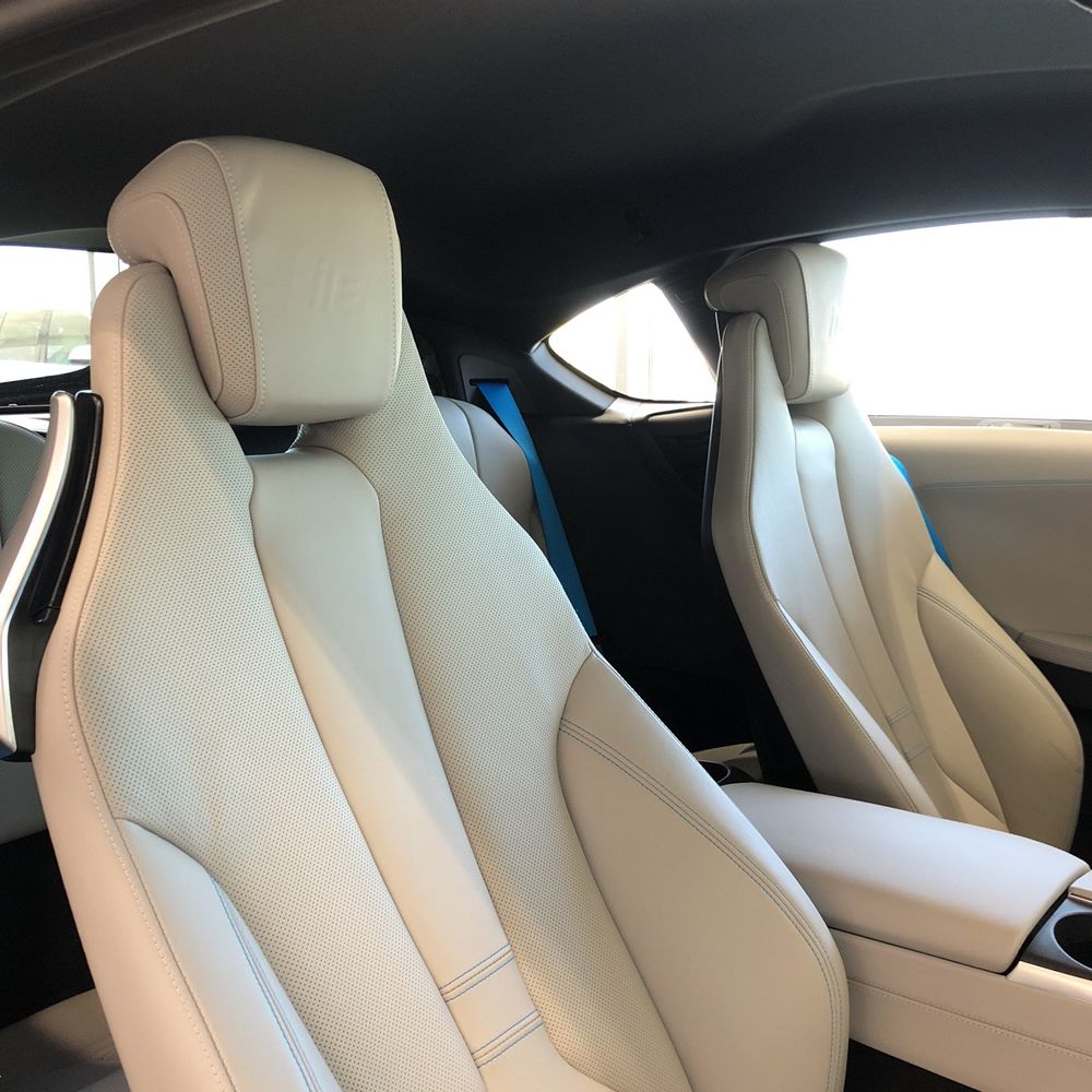 2015 BMW i8
