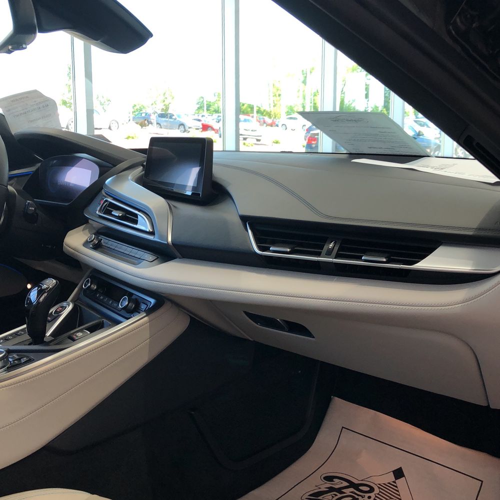 2015 BMW i8