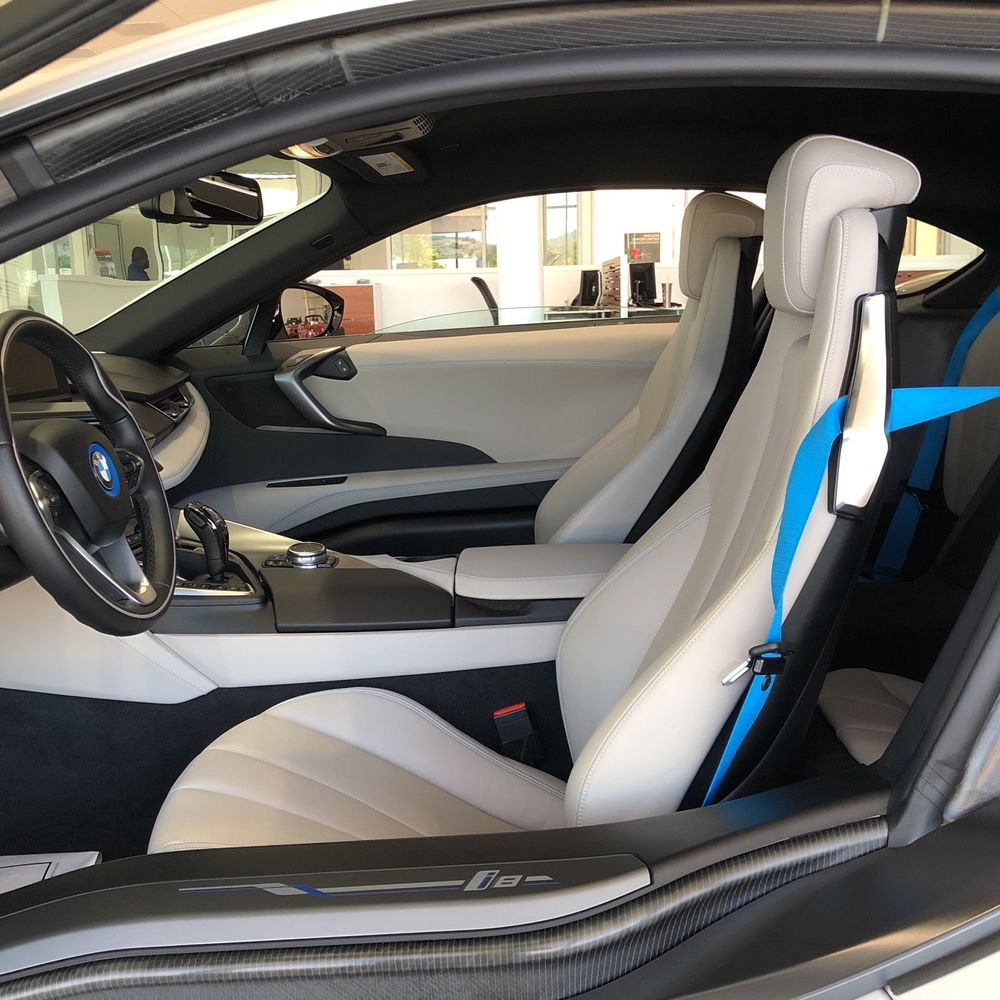 2015 BMW i8