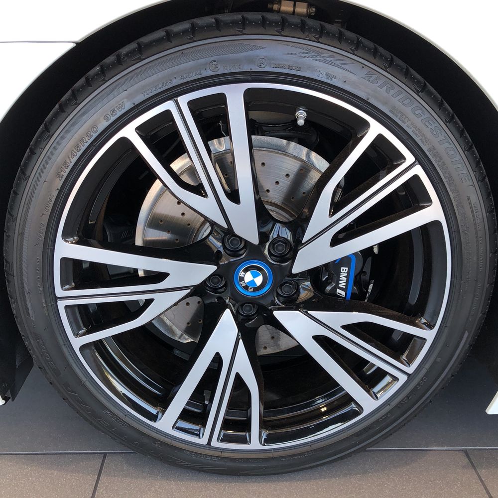 2015 BMW i8