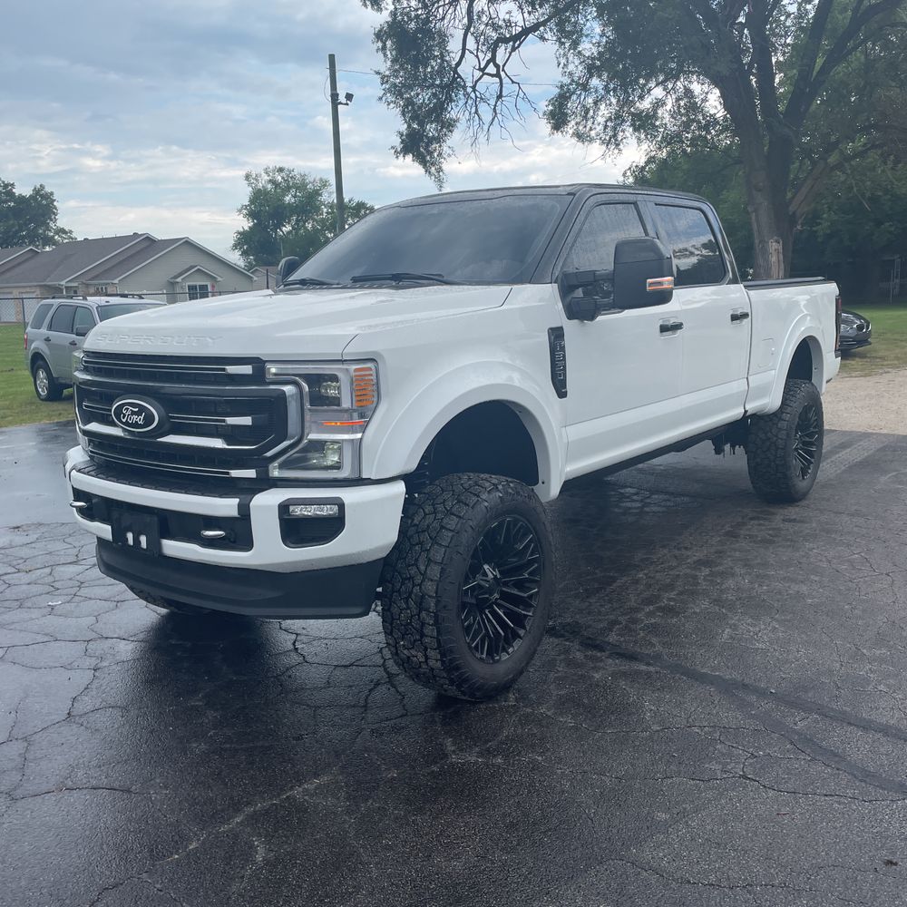 2022 Ford F-350 Super Duty Platinum