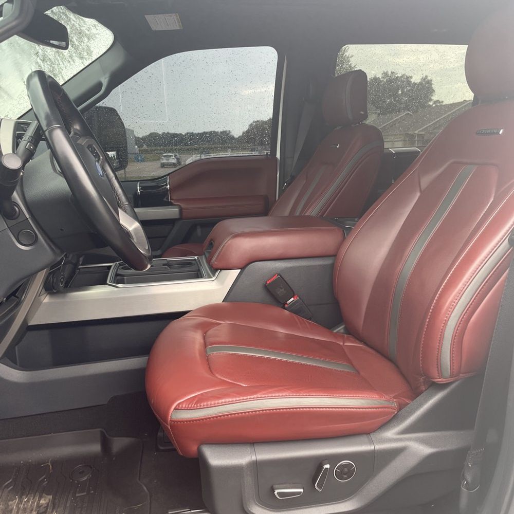 2022 Ford F-350 Super Duty Platinum