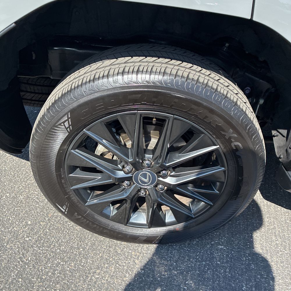 2025 Lexus GX 550 Premium