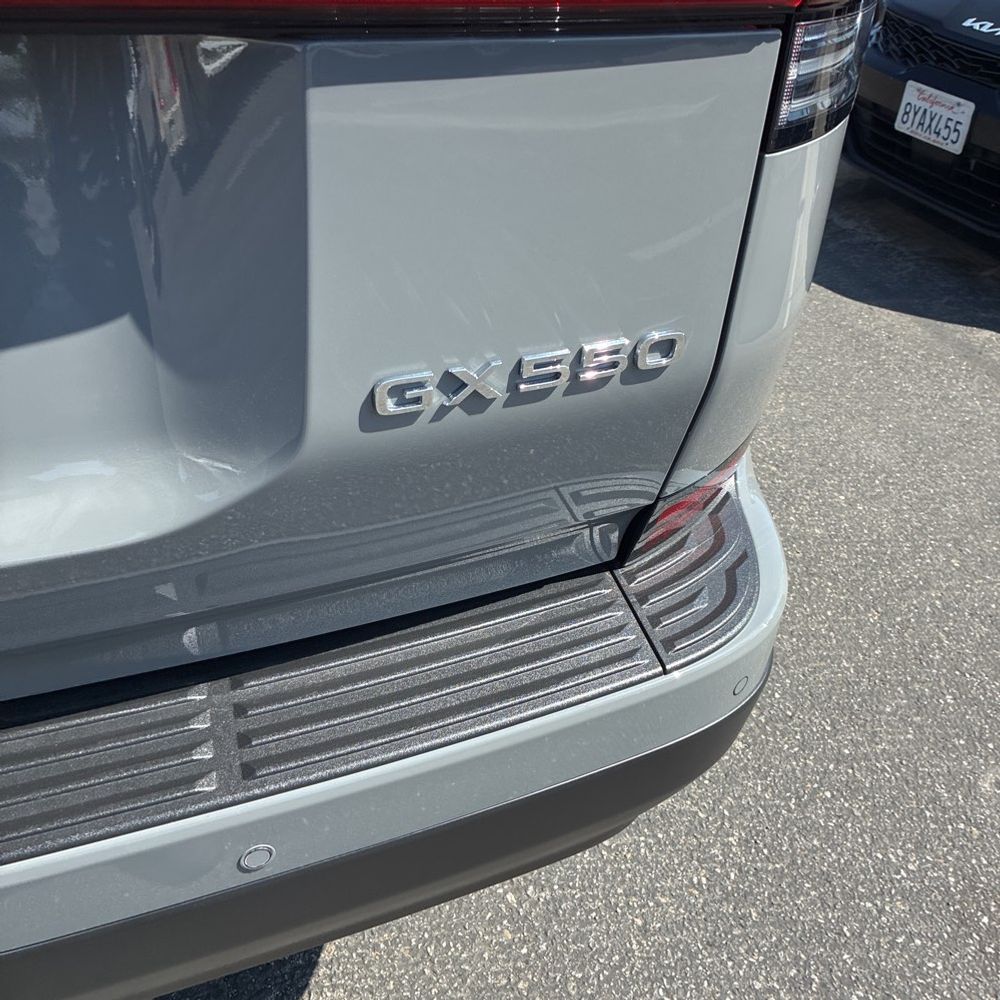 2025 Lexus GX 550 Premium