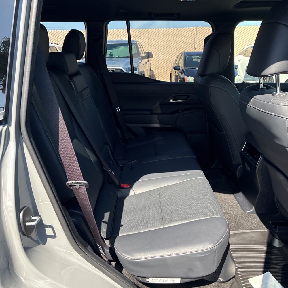 2025 Lexus GX 550 Premium