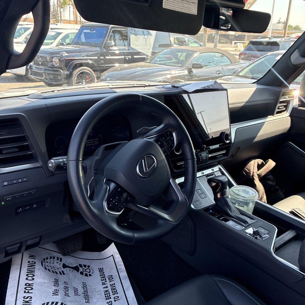 2025 Lexus GX 550 Premium