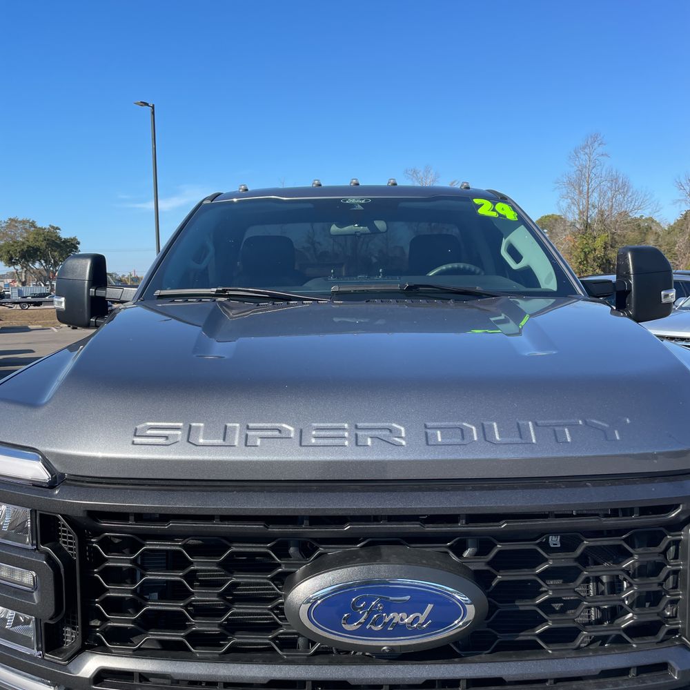 2024 Ford F-350 Super Duty XL