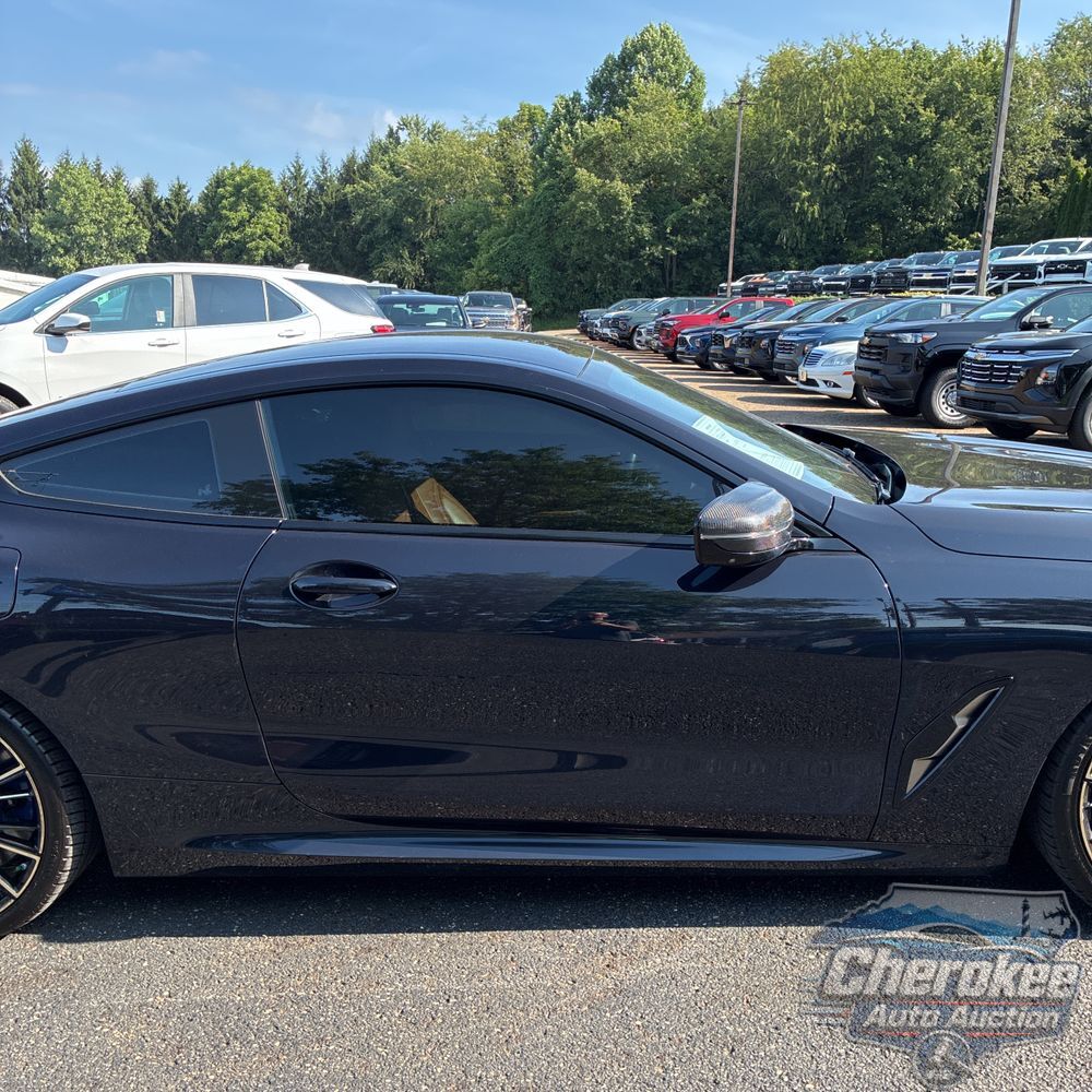2022 BMW 8-Series M850xi