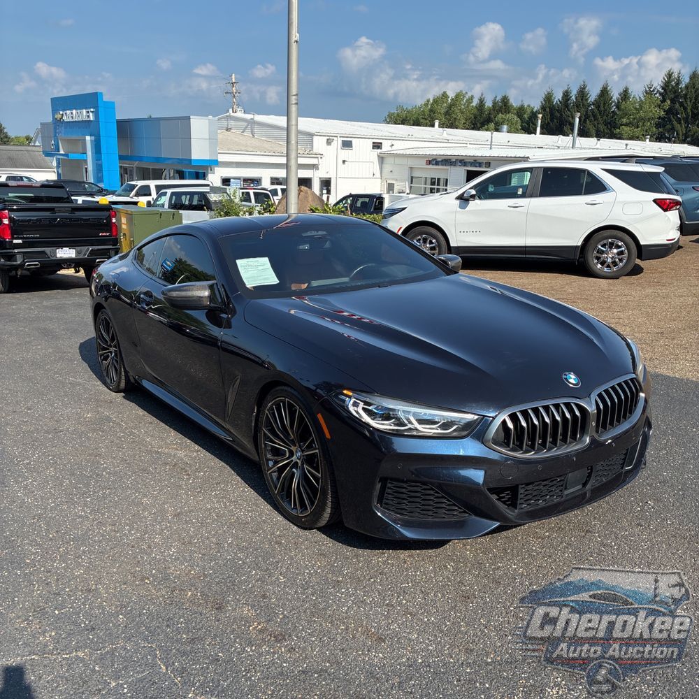 2022 BMW 8-Series M850xi