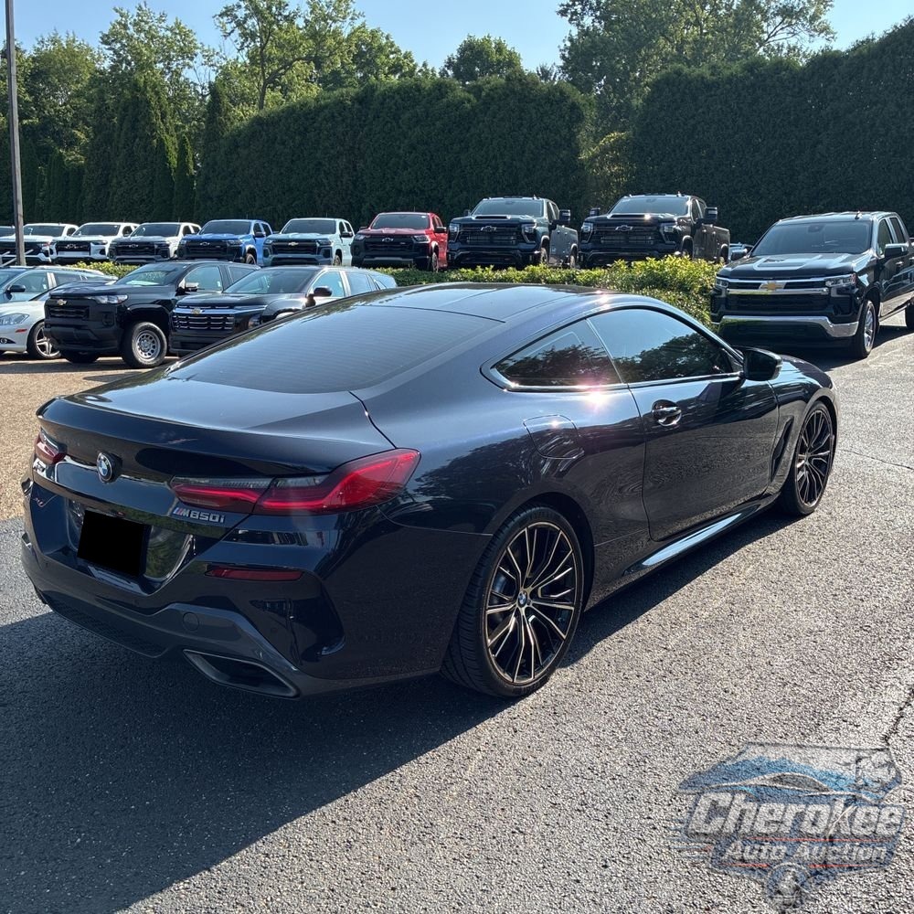 2022 BMW 8-Series M850xi