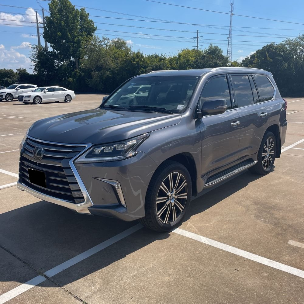 2019 Lexus LX 570 Two-Row