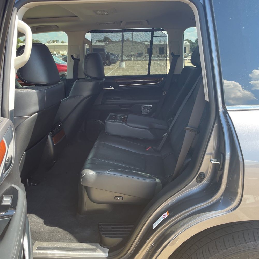 2019 Lexus LX 570 Two-Row