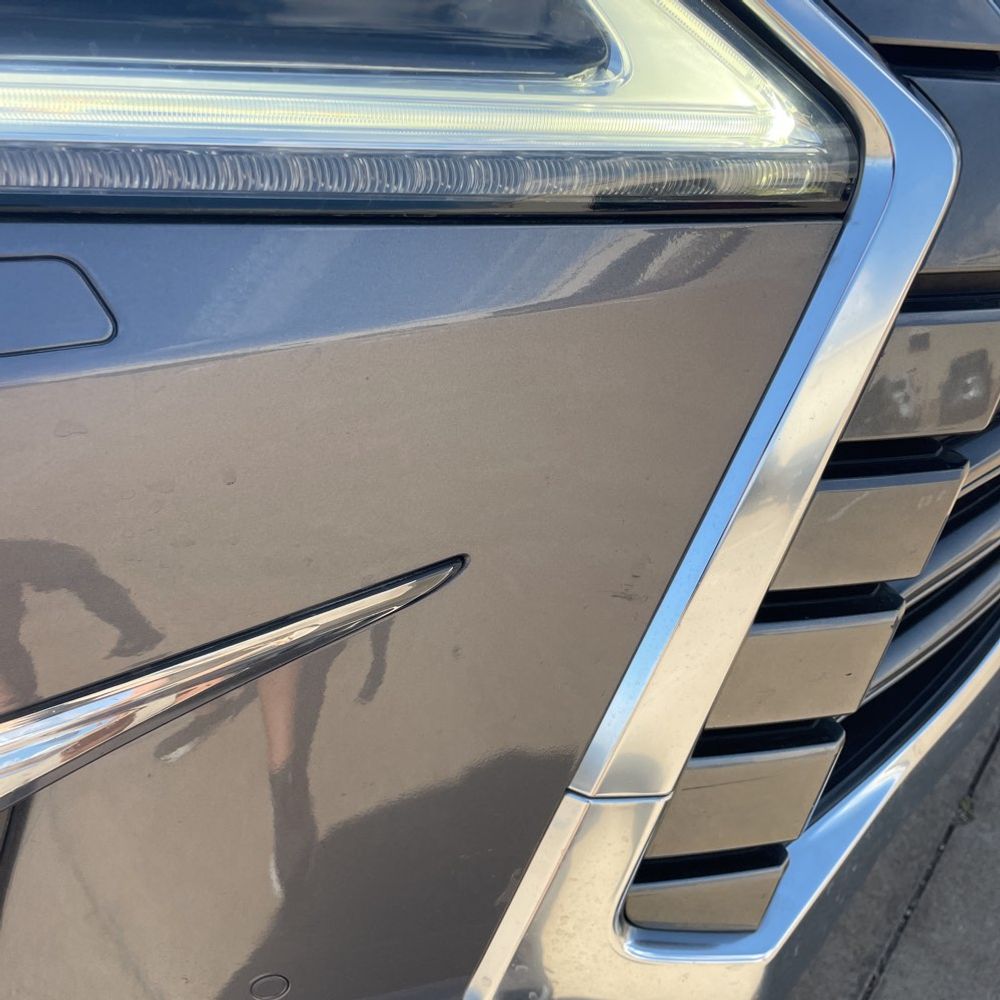 2019 Lexus LX 570 Two-Row