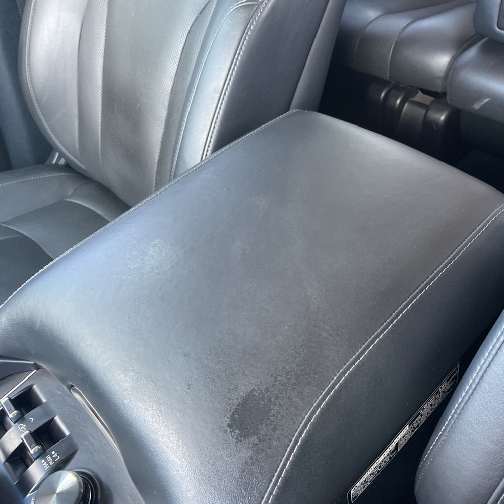 2019 Lexus LX 570 Two-Row
