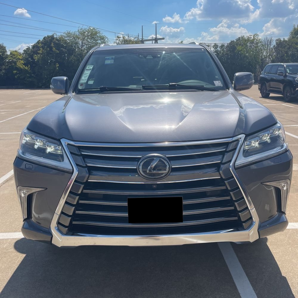 2019 Lexus LX 570 Two-Row