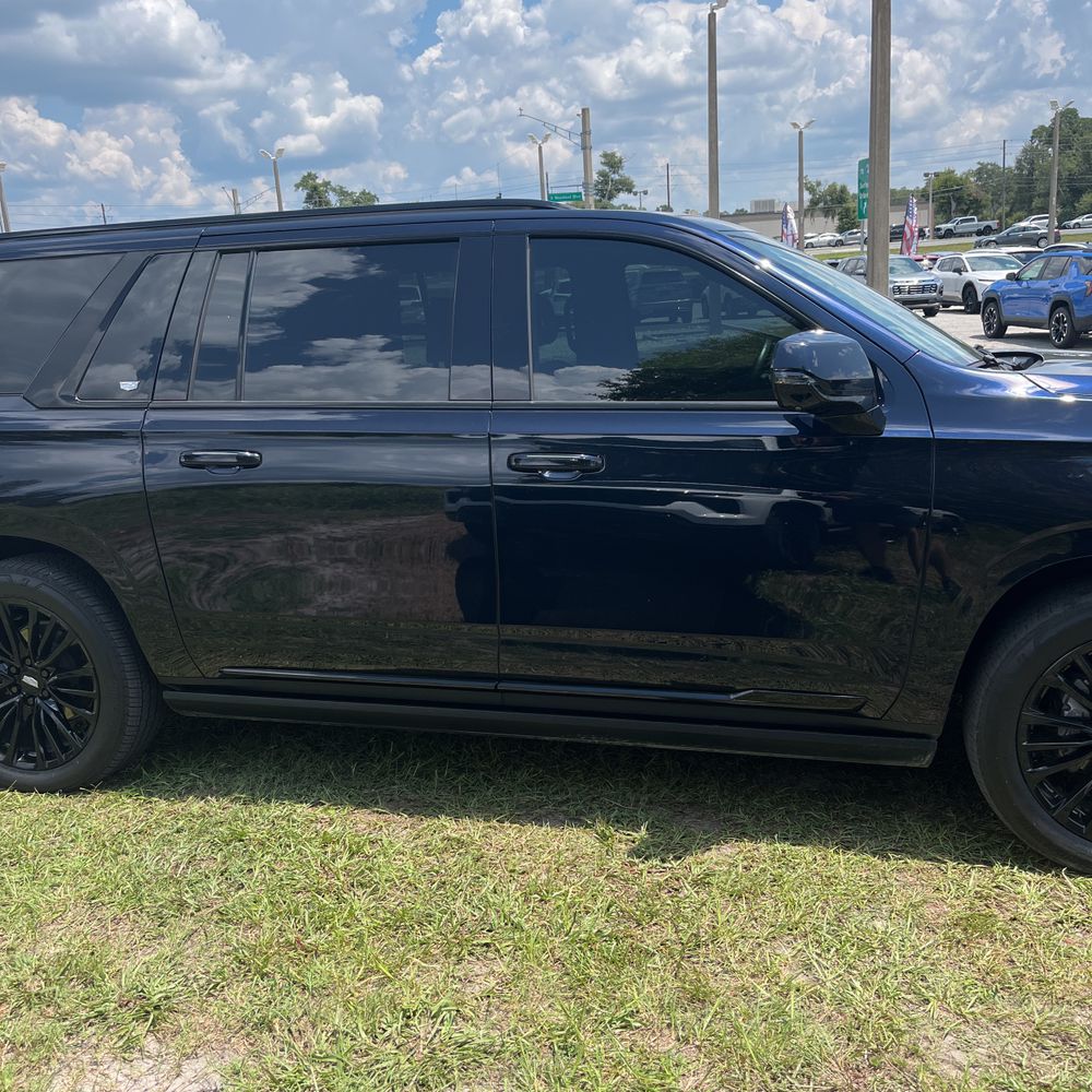 2024 Cadillac Escalade ESV Sport Platinum